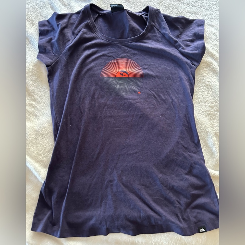Mountain Equipment Prism Tshirt. NwT. Size Small